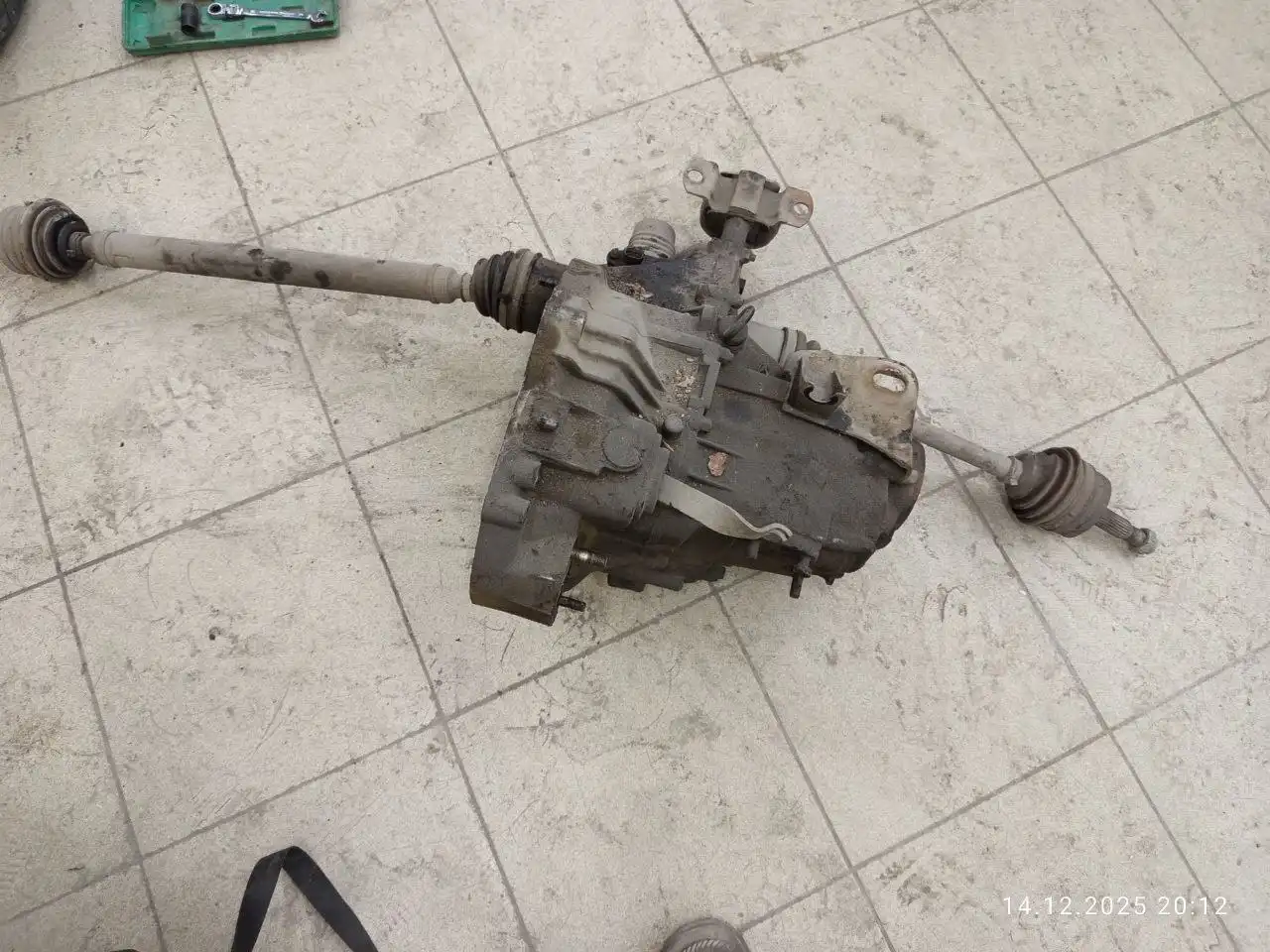 МКПП от ВАЗ 2115 и 2110, стартера - Трансмиссия (Запчасти) в Новосибирск