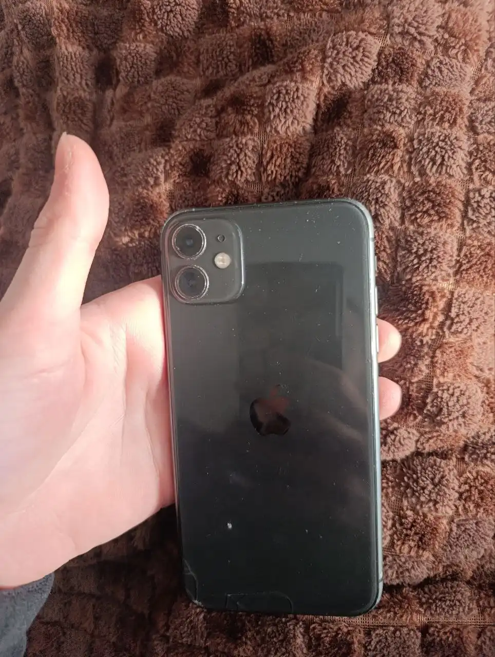 Обмен двух мобильных телефонов на iPhone 11 - Смартфоны (Электроника) в Новосибирск