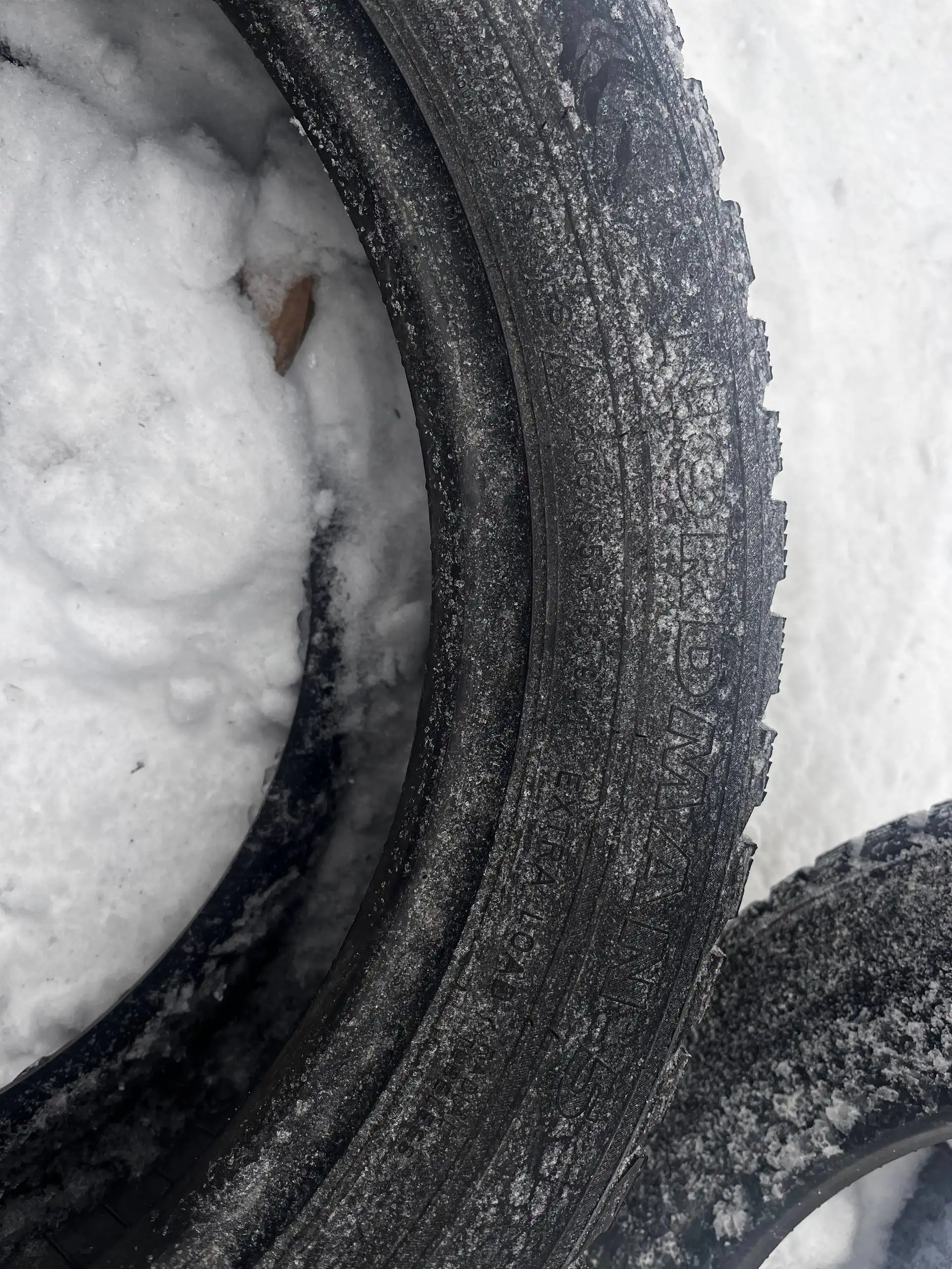 Продажа двух колес Nordman 5 205/55/16 - Шины и диски (Авто) в Новосибирск