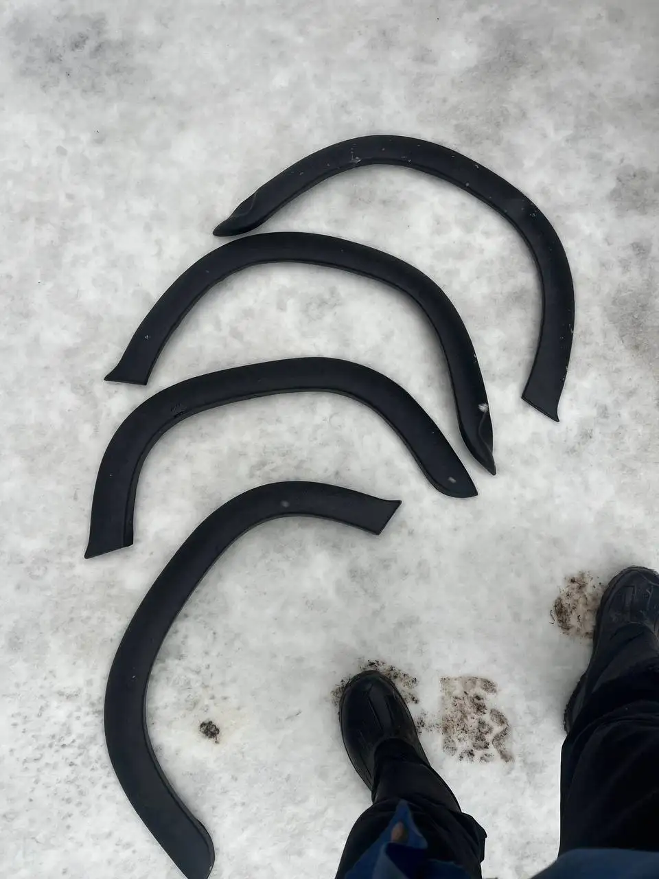 Продажа автозапчастей: накладки, крыльчатка, стартеры, генераторы, бак - Автозапчасти (Запчасти) в Новосибирск