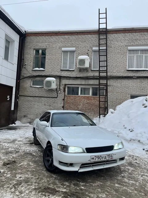 Продажа Toyota Mark 2 с двигателем 2.5 - Авторынок в Новосибирск