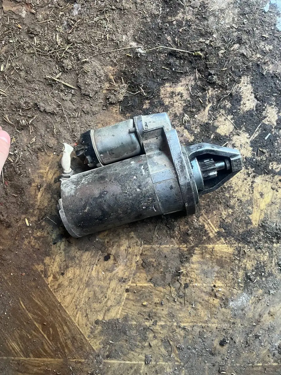 Автозапчасти: стартер, генератор, летняя резина - Автозапчасти (Запчасти) в Новосибирск