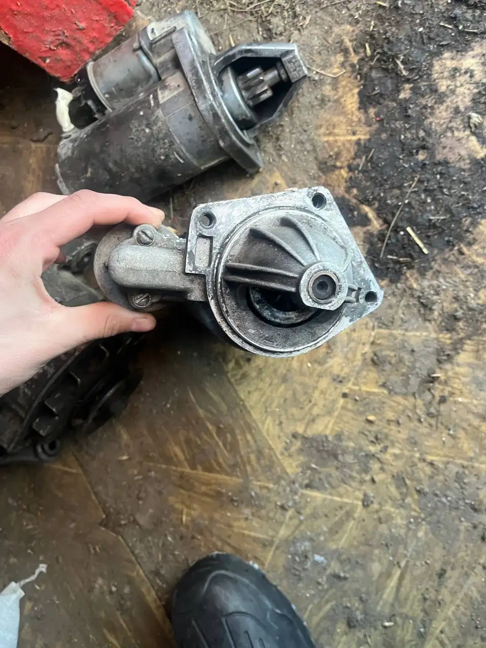 Автозапчасти: стартер, генератор, летняя резина - Автозапчасти (Запчасти) в Новосибирск