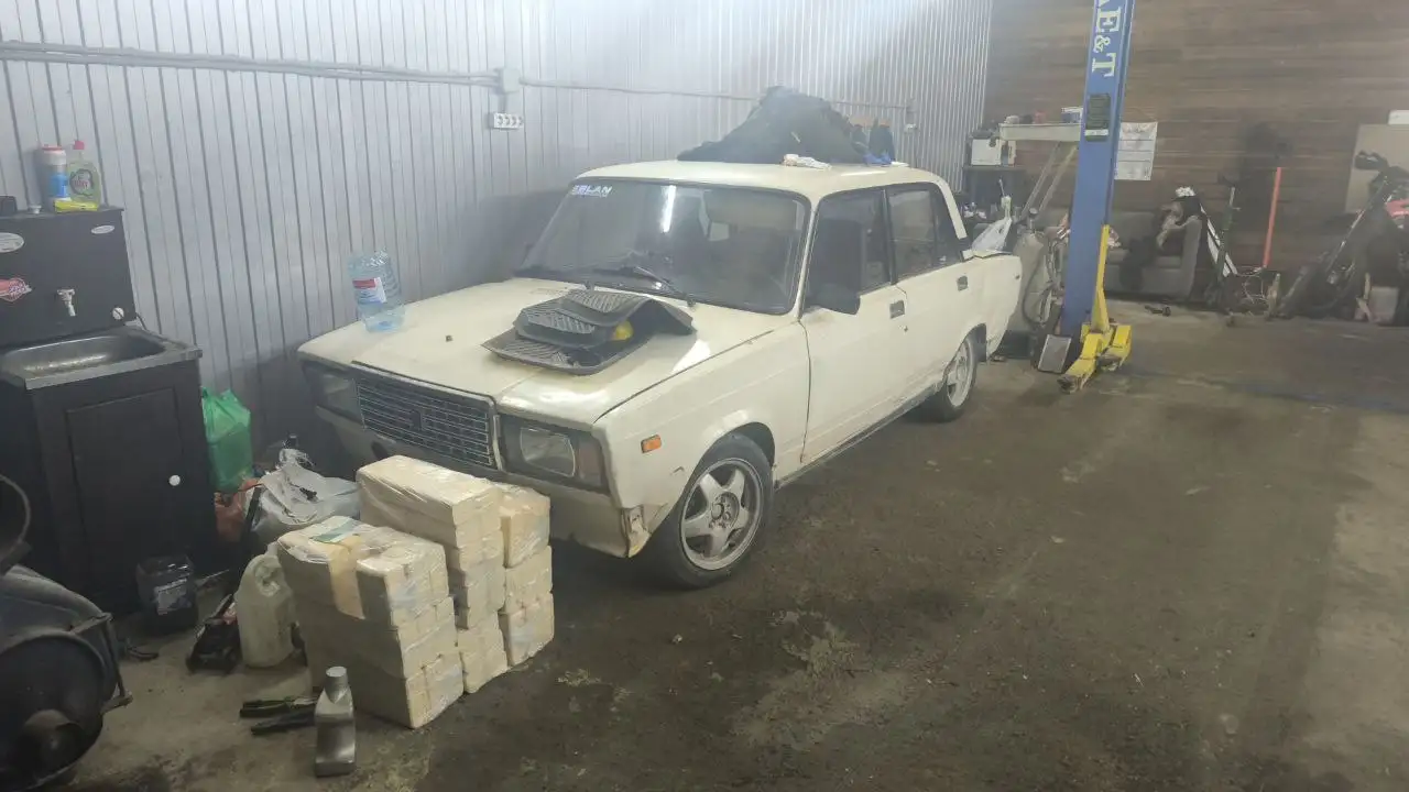 Продам ВАЗ 2107 2000 года выпуска - Легковые автомобили (Авто) в Новосибирск