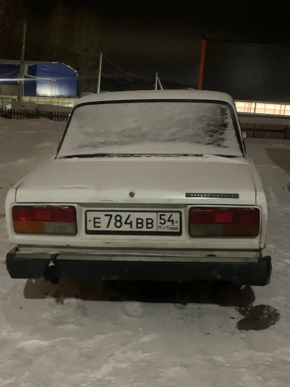 Продам ВАЗ 2107 (белая семерка карбюратор) - ВАЗ 2107 (Авто) в Новосибирск