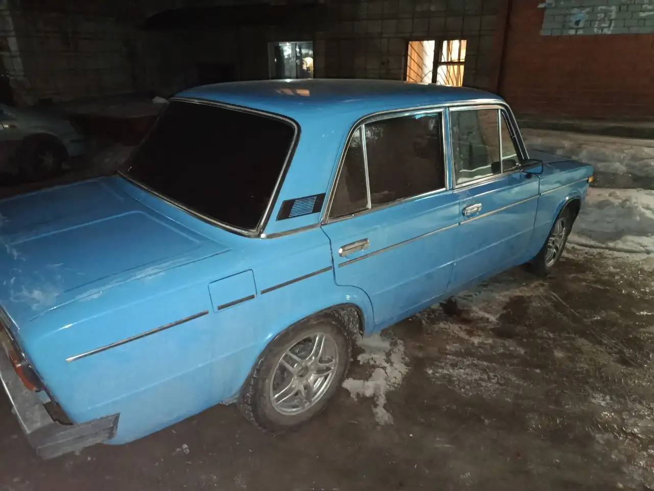 Продажа инжектора и котла для автомобиля с дополнительными запчастями - Автозапчасти (Запчасти) в Новосибирск