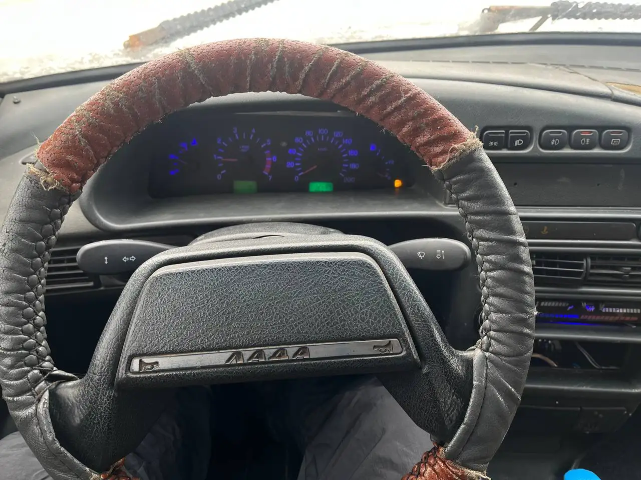 Продам авто на полном ходу с 14 литьем - Авто в Новосибирск