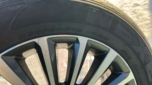 18 колес от Kia Carnival - Колеса, диски, шины в Новосибирск