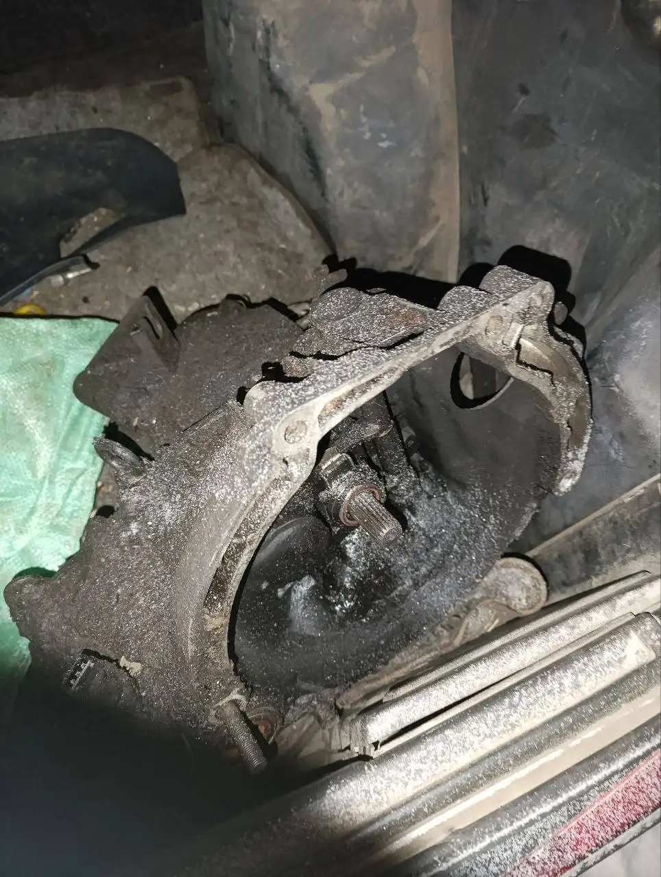 Продам коробку на ВАЗ 21099 - Запчасти (Авто) в Новосибирск