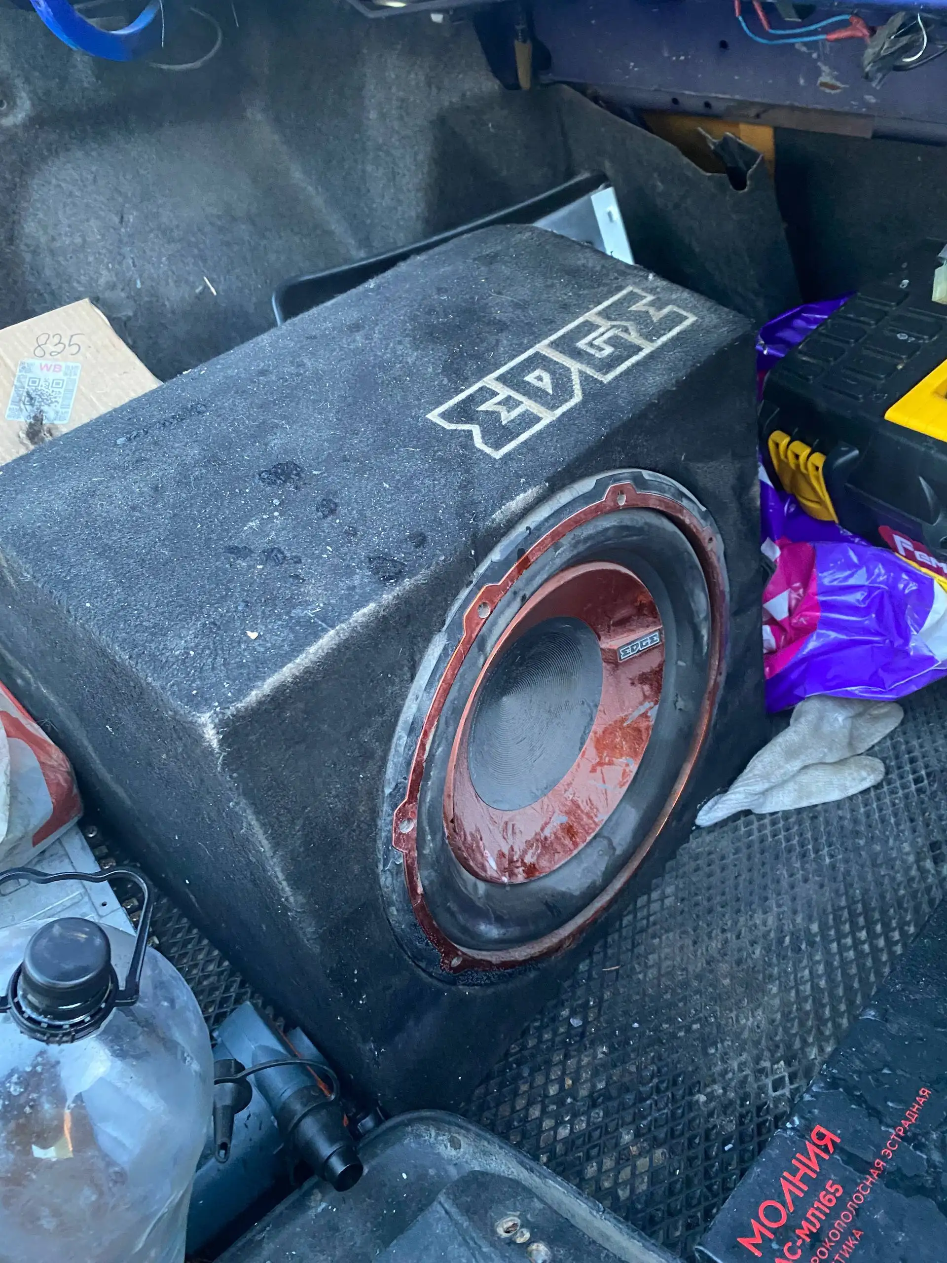 Продажа автомобильных сабвуферов - Аудио (Авто) в Новосибирск