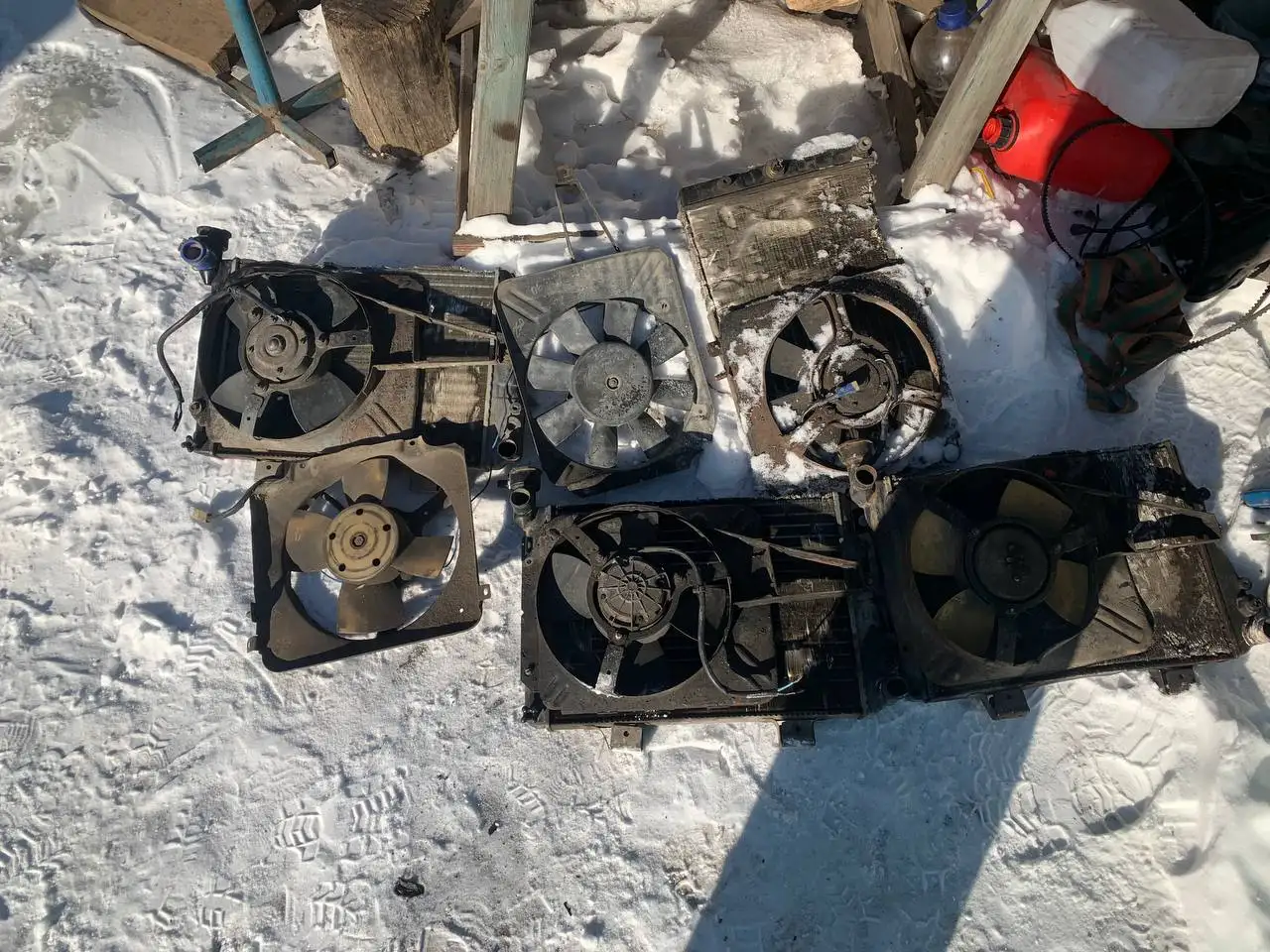 Моторы рабочие - Запчасти (Авто) в Новосибирск