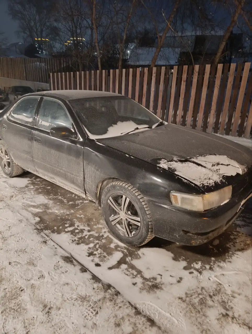 Продажа автомобиля Креста 90, салон синий, автомат - Авто в Новосибирск