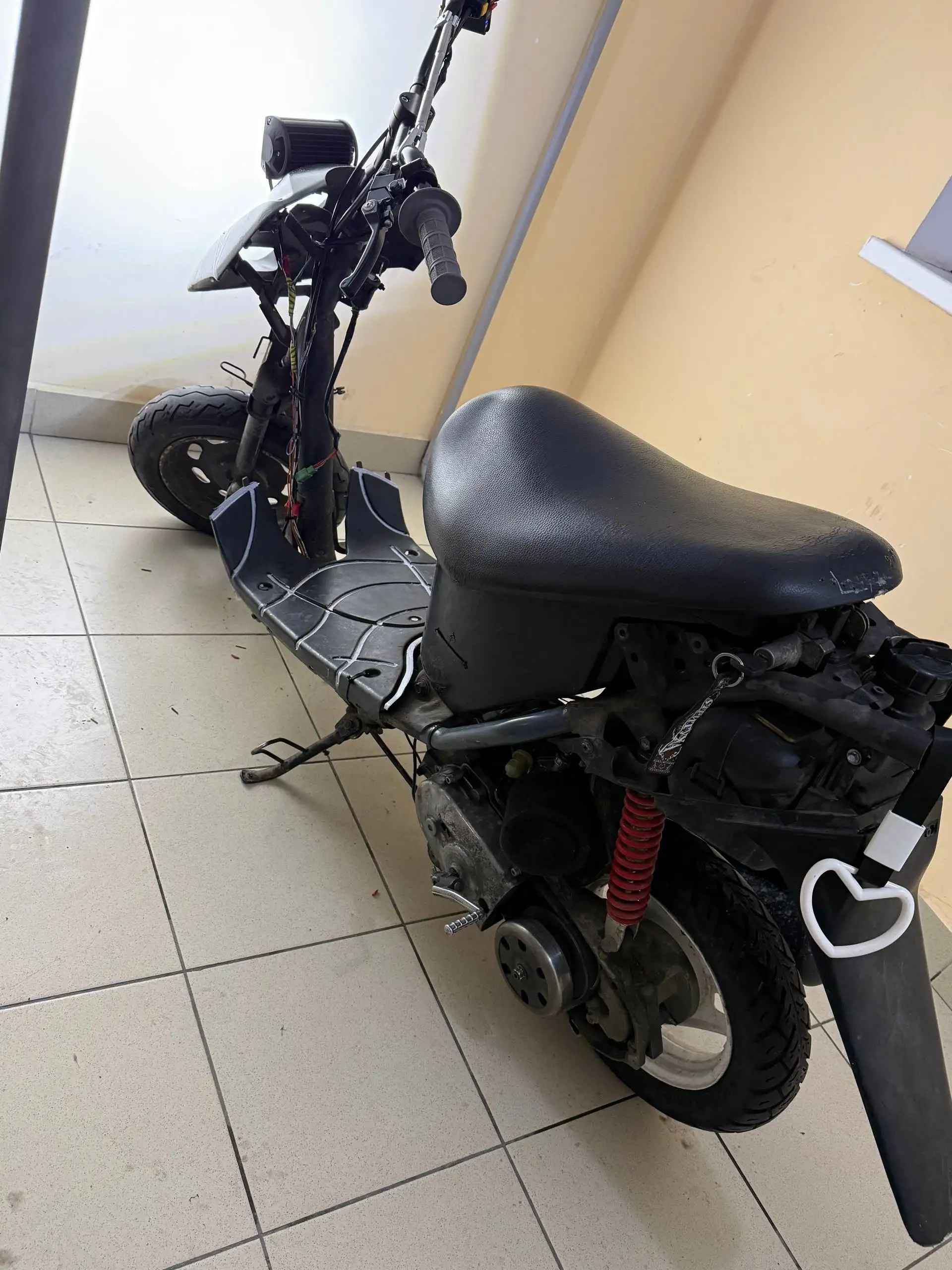 Продажа скутера Suzuki Let's 2 с доработками - Мотоциклы и скутеры (Авто) в Новосибирск