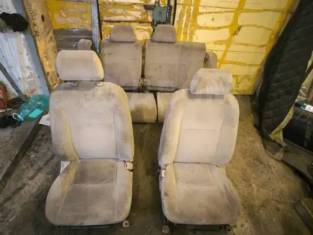 Сидения для автомобиля Жигули с задним диваном - Мотоциклы и скутеры в Новосибирск