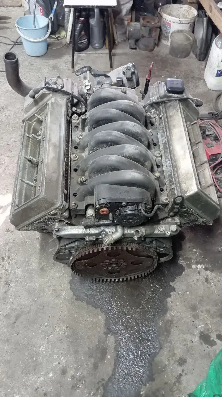 Продам мотор М62 целиком или на разбор - Запчасти (Авто) в Новосибирск