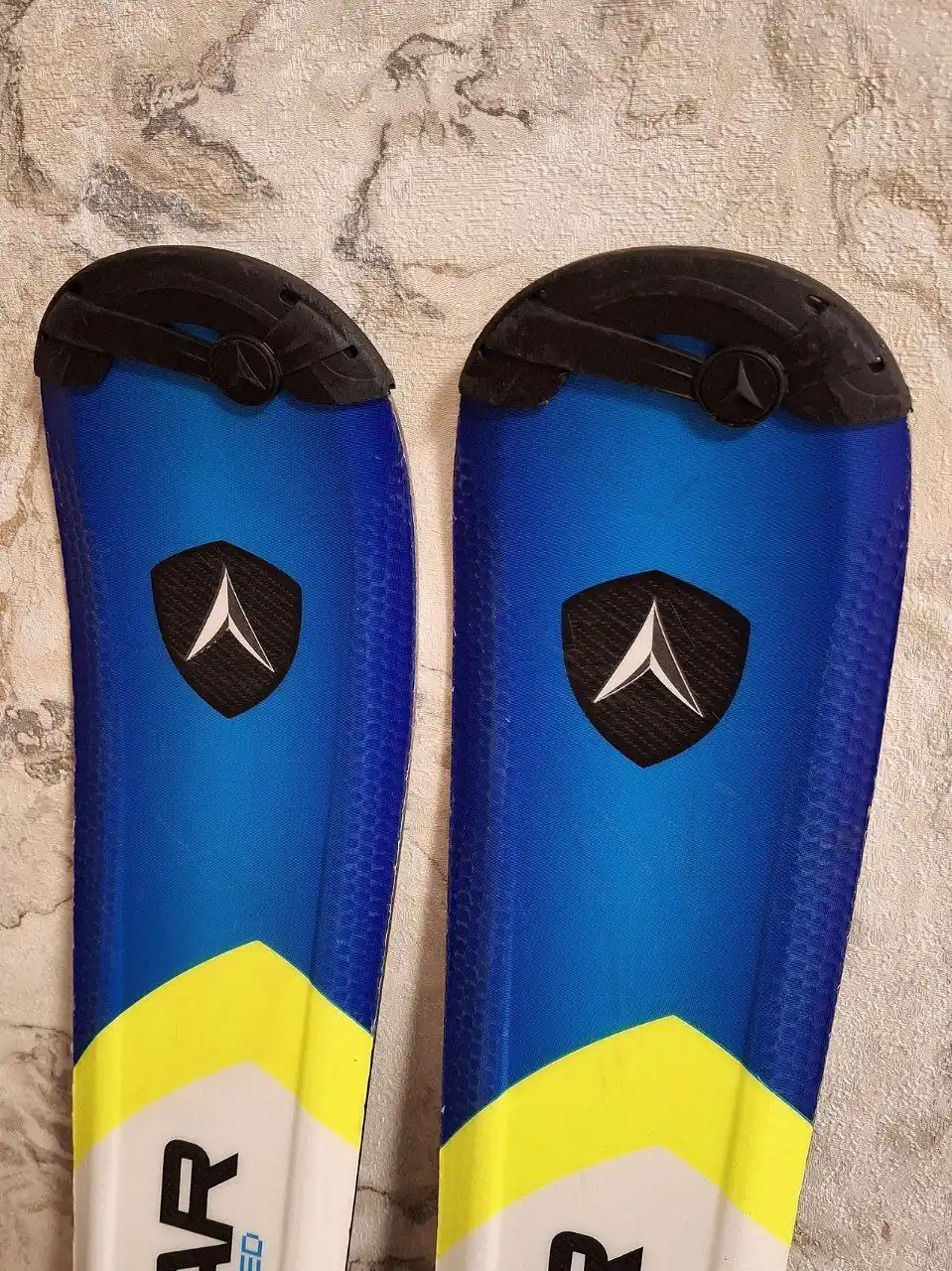 Продам горные лыжи Dynastar team speed