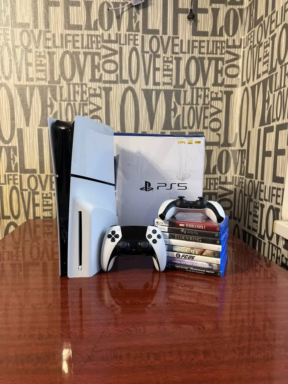 Продам или обменяю Sony PlayStation 5