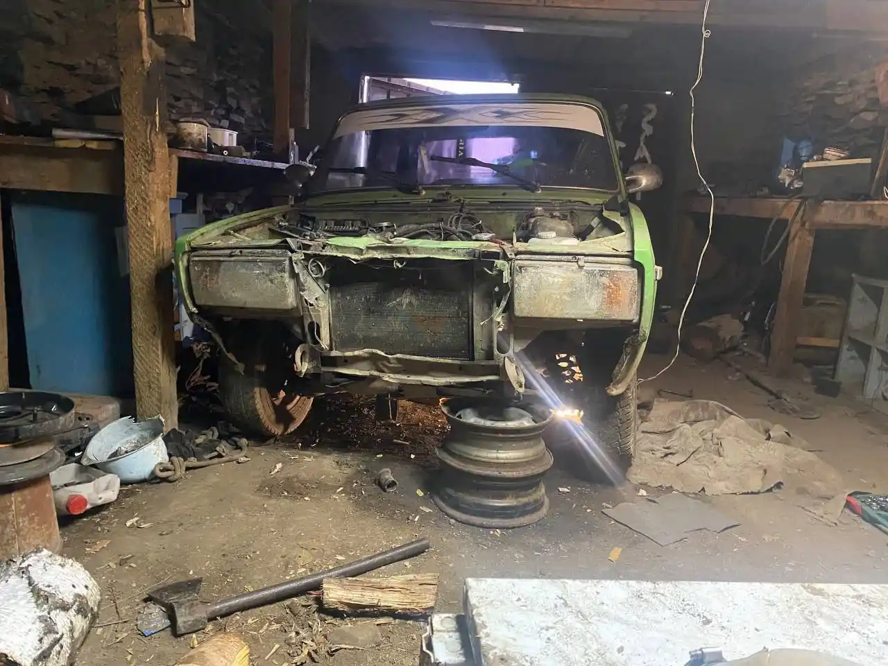 ВАЗ 2107 на полном ходу