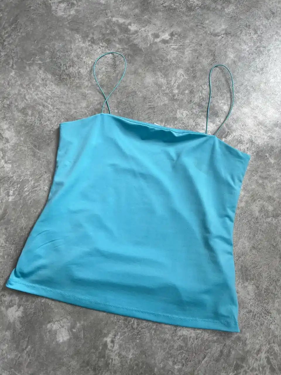 Отдам бесплатно одежду