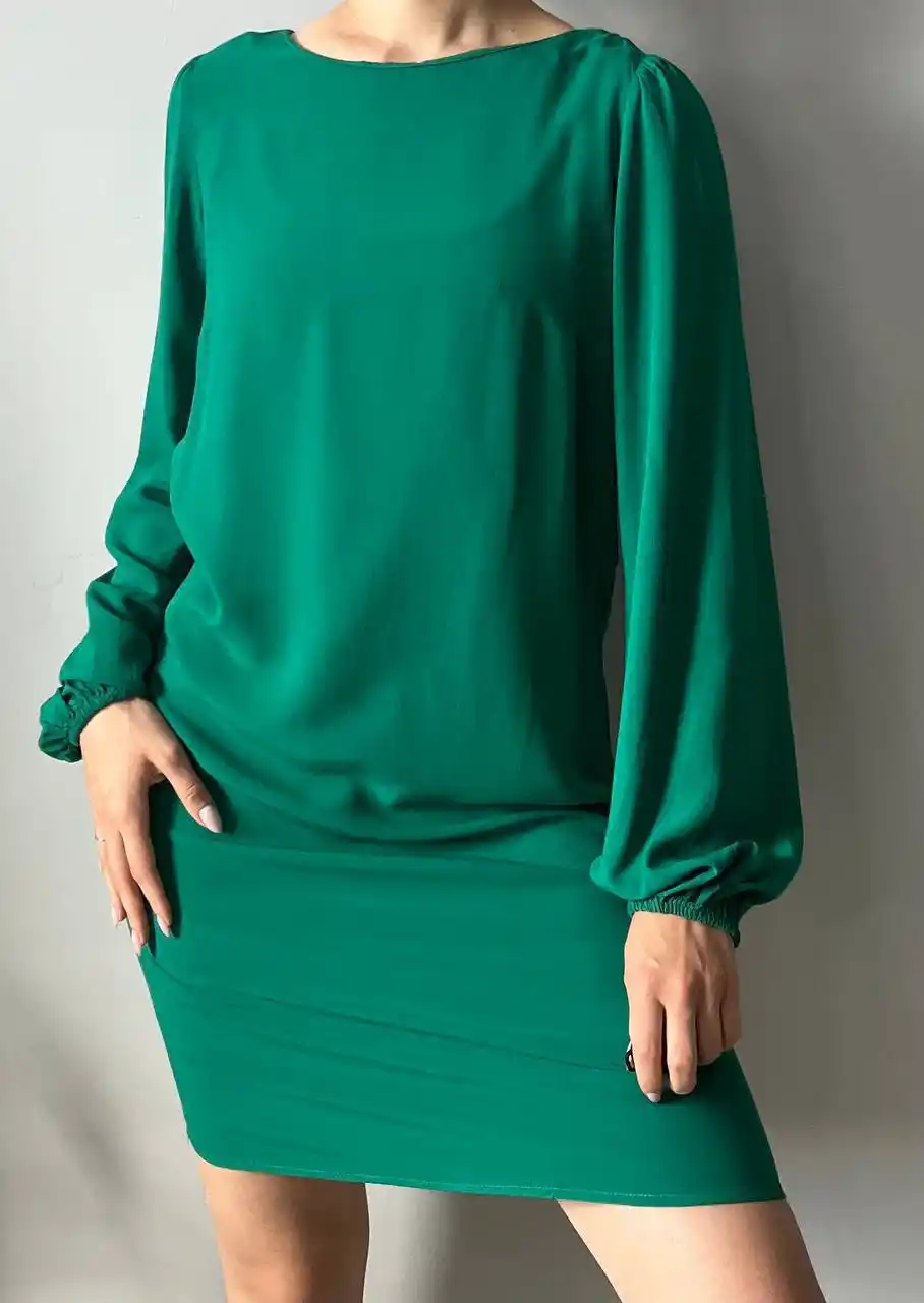 Отдам бесплатно одежду