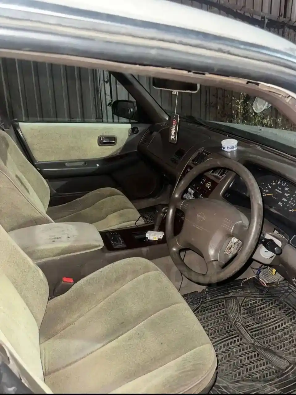 Продам Лаурель 2.5