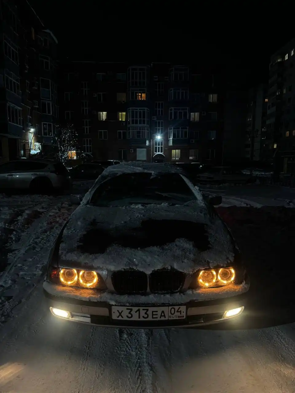 BMW E39 2000 года в отличном состоянии