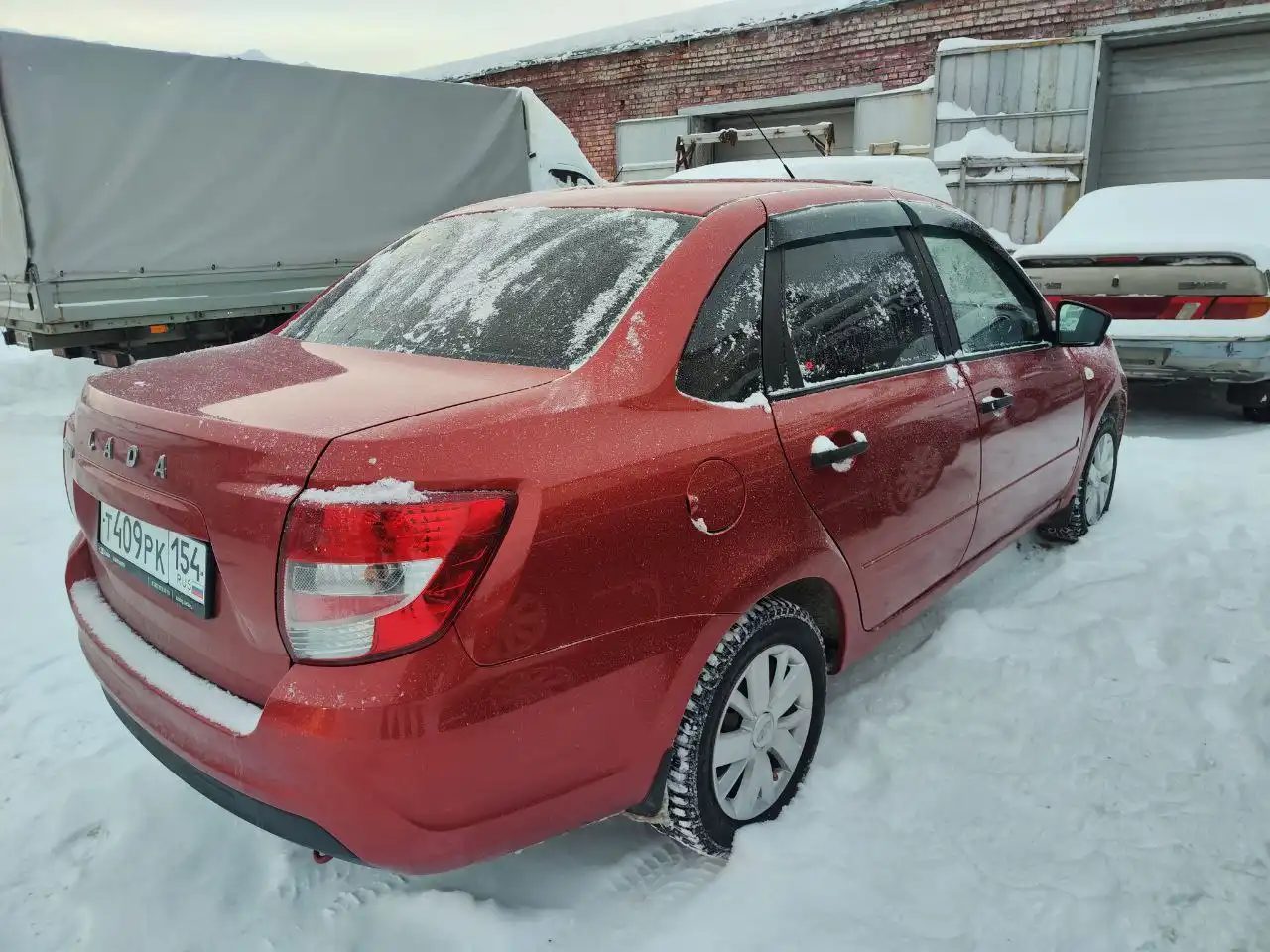 Продажа автомобиля 21 год, идеальное состояние, Новосибирск