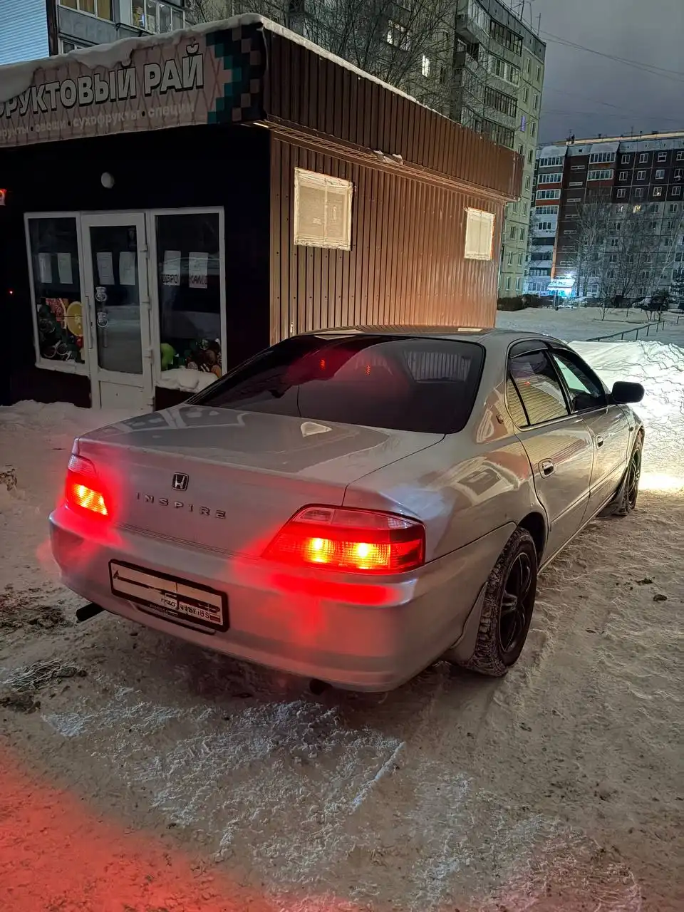 Honda Inspire 2000 года, 2.5 л, 200 л.с.