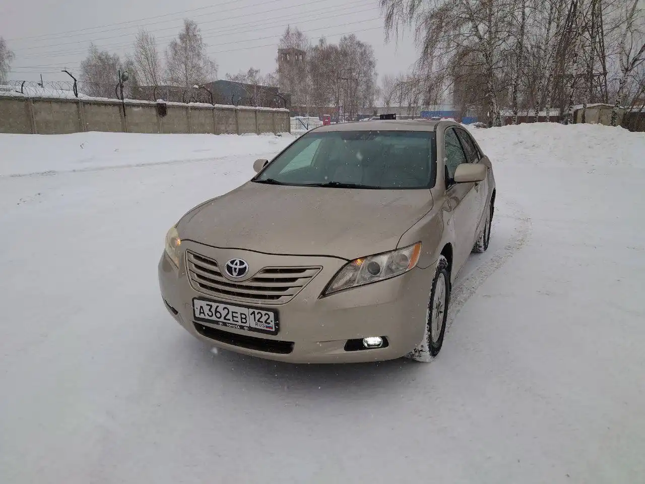 Toyota Camry 2006 года выпуска