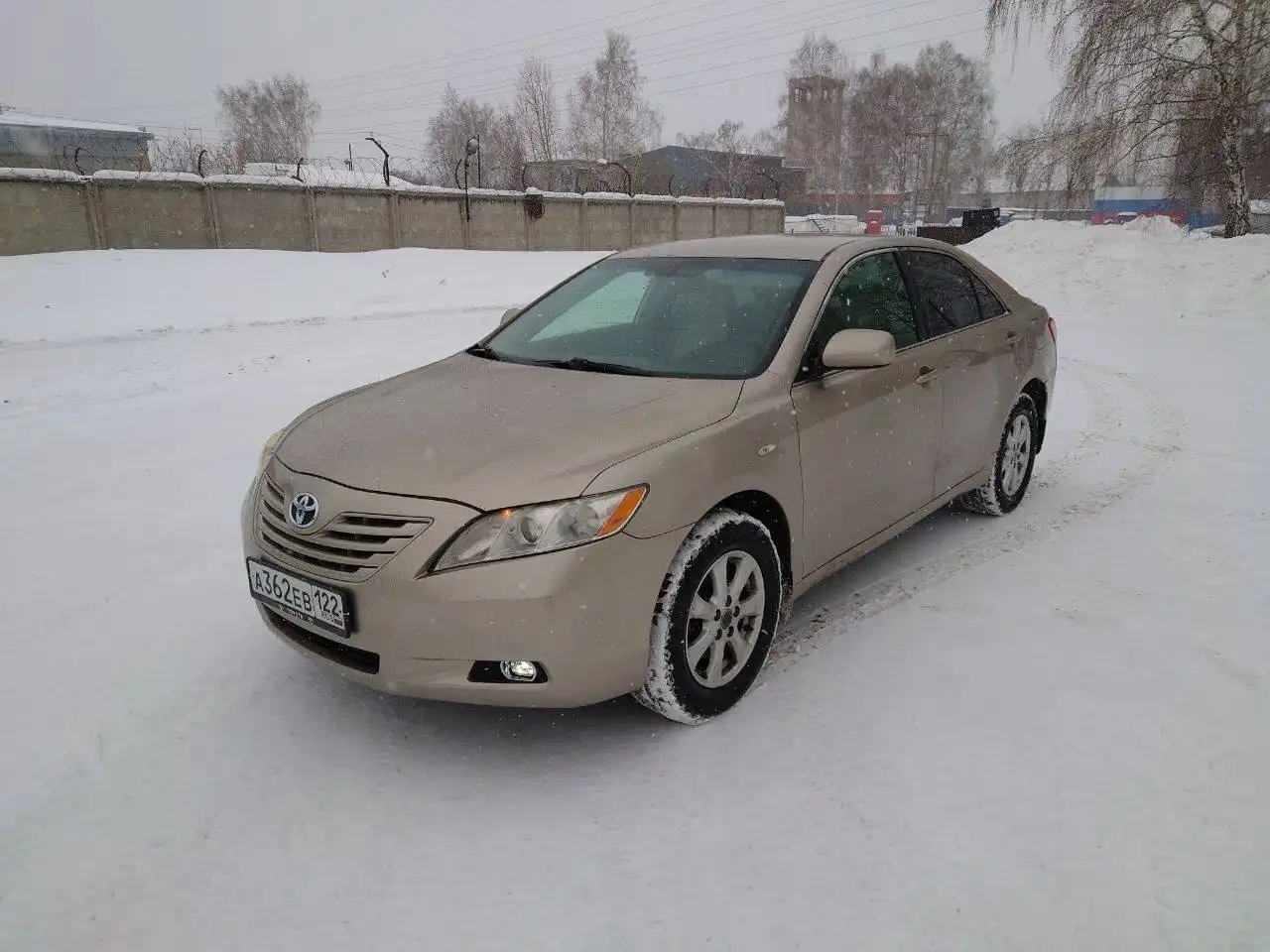 Toyota Camry 2006 года выпуска