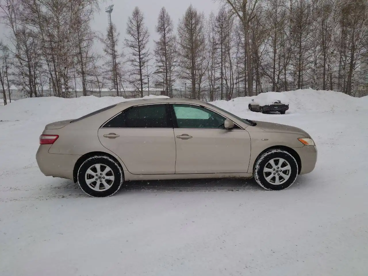 Toyota Camry 2006 года выпуска