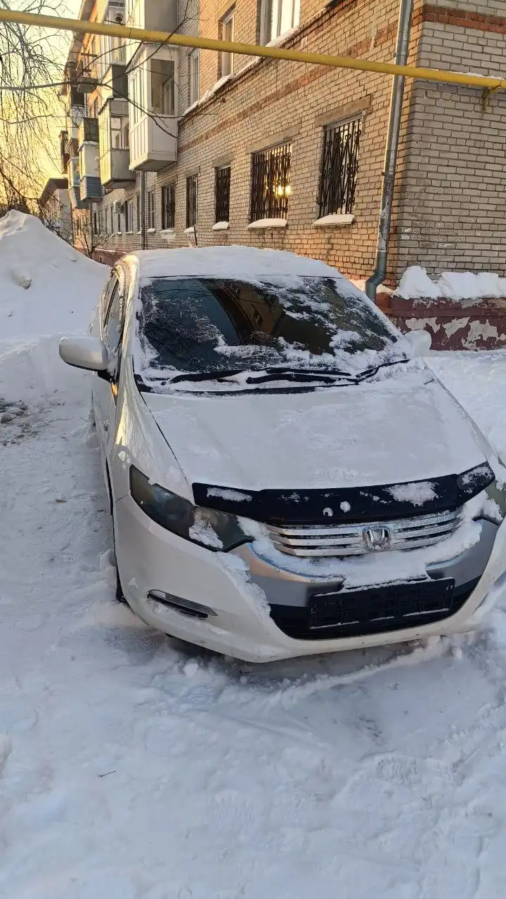 Продам Хонда Инсайт 2009 года