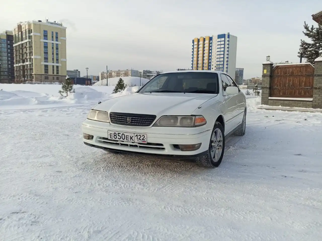 Автомобиль 1998 года выпуска 2.0л