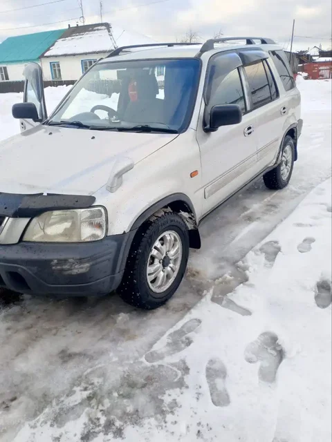 Продажа автомобиля 1998 года в хорошем состоянии - частное объявление в Барнаул