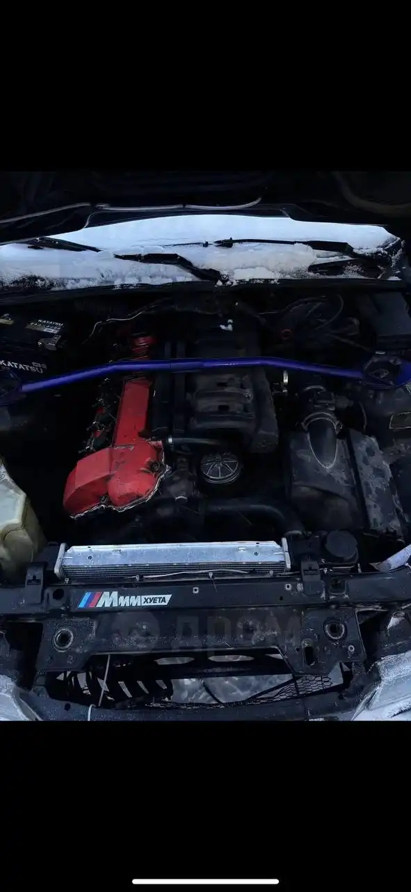 Продажа автомобиля BMW 2.0 с механической коробкой передач - Авто в Барнаул