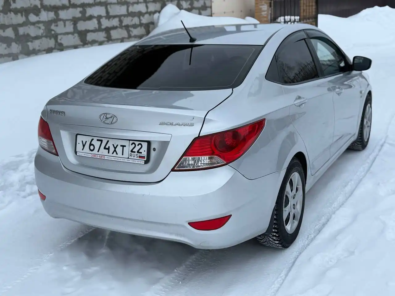 Hyundai Solaris 2011 года выпуска - Легковые автомобили (Авто) в Барнаул