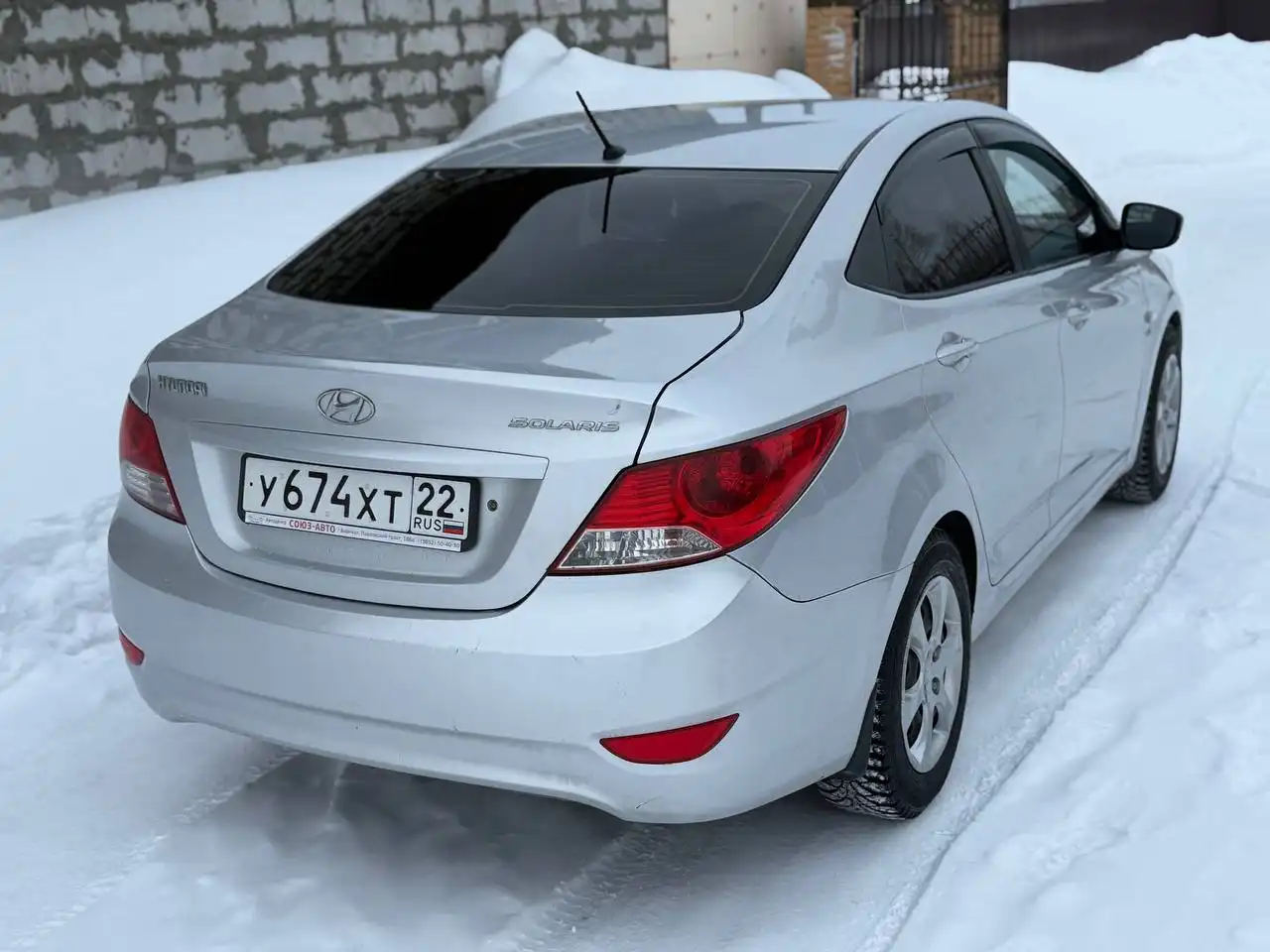 Hyundai Solaris 2011 года выпуска - Легковые автомобили (Авто) в Барнаул