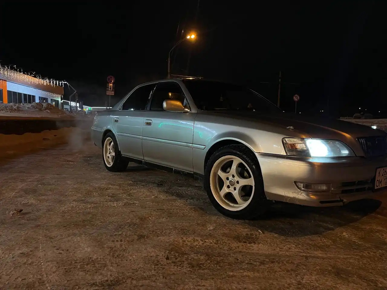 Автомобиль с небольшими косячками по кузову - Авто в Барнаул