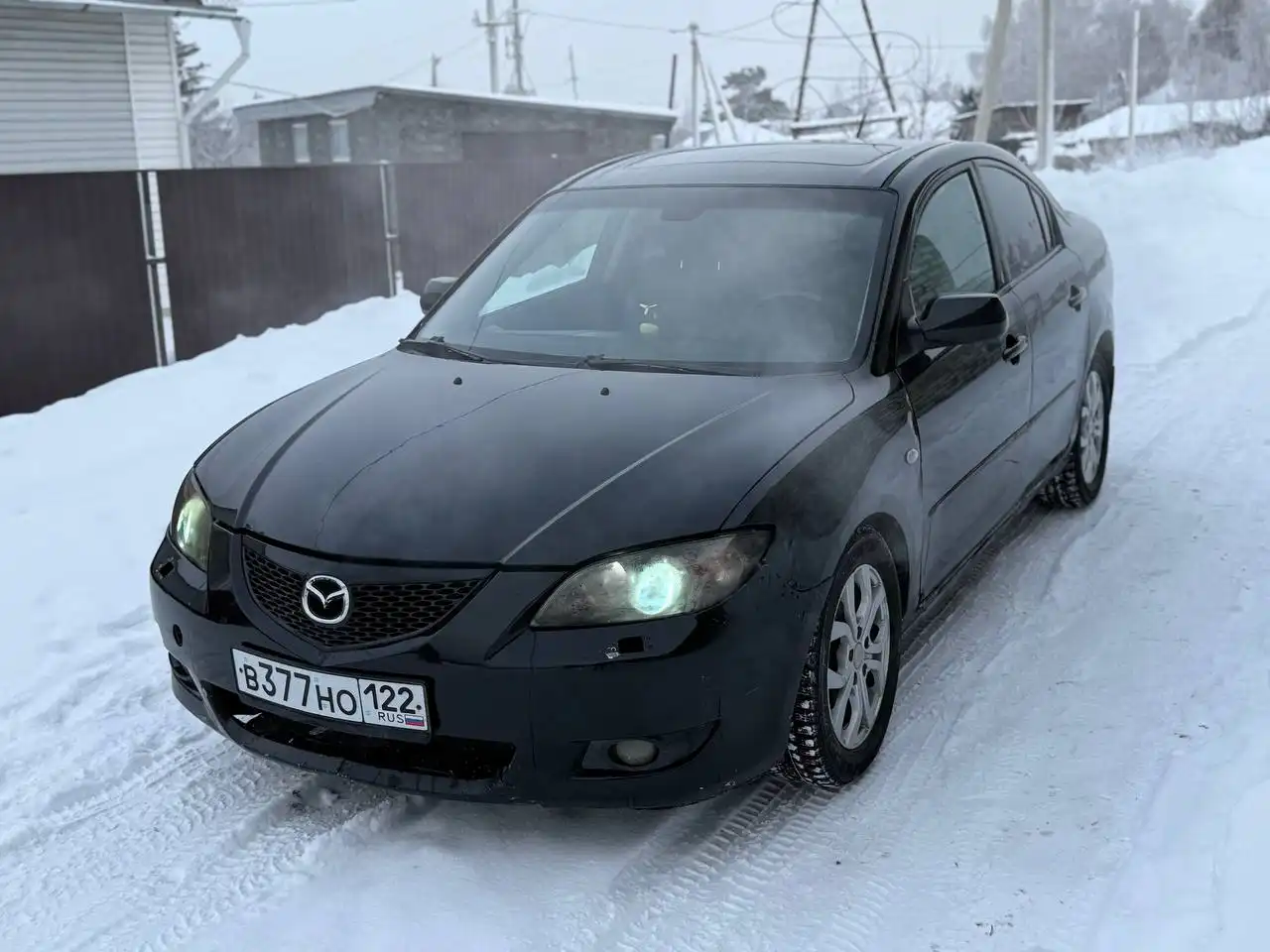 Продажа Mazda 3 2004 года - Авто в Барнаул