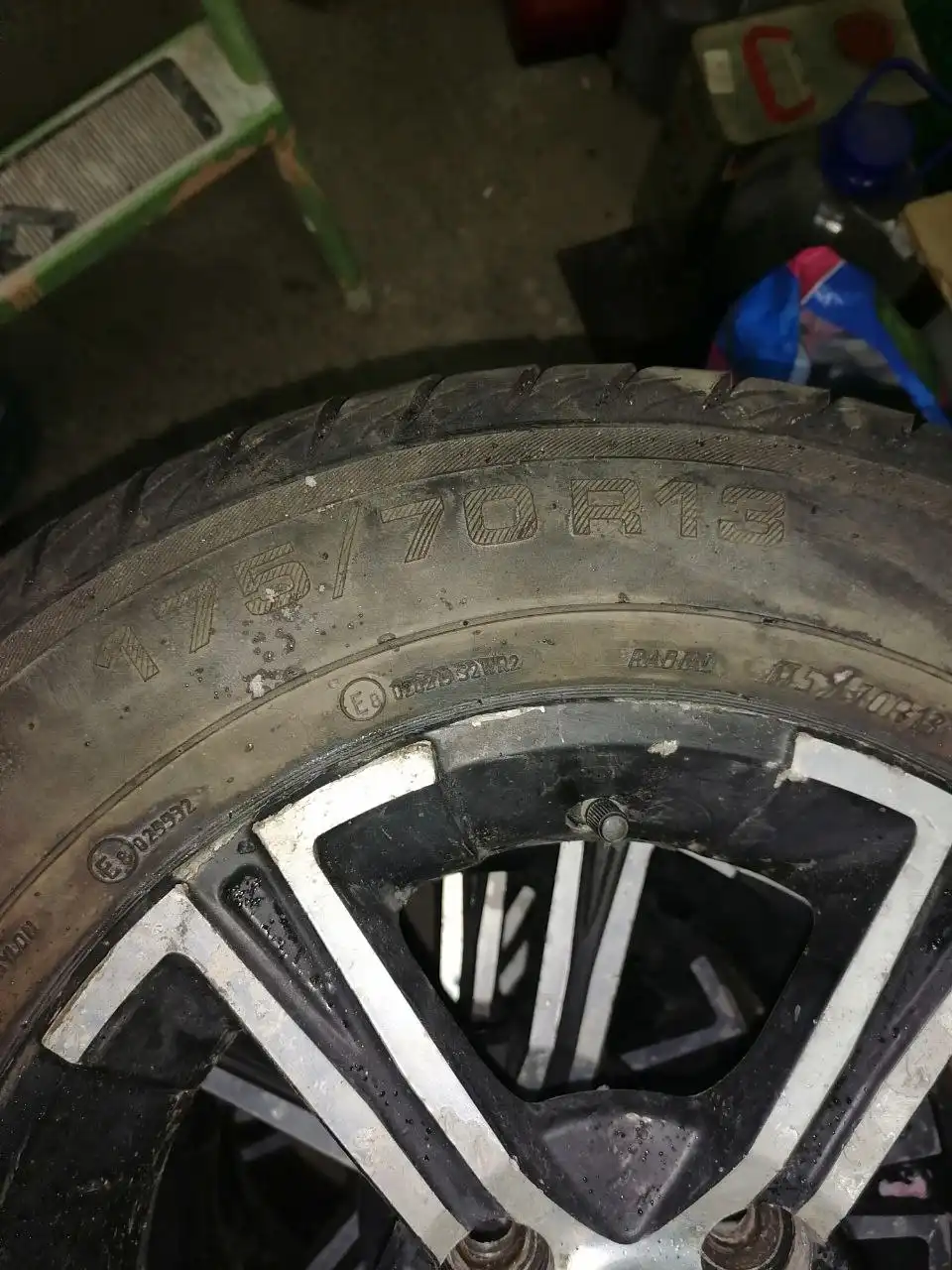R13 на новой летней резине - Шины и диски (Запчасти) в Барнаул