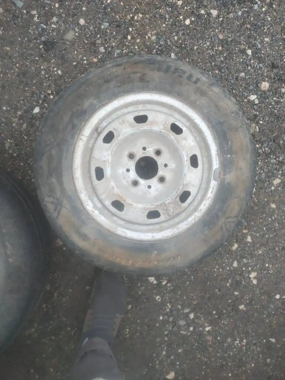 Продажа штампов и резины для авто