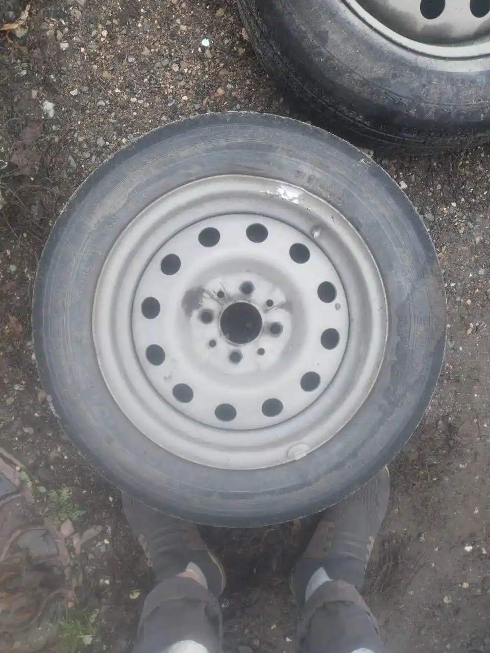 Продажа штампов и резины для авто