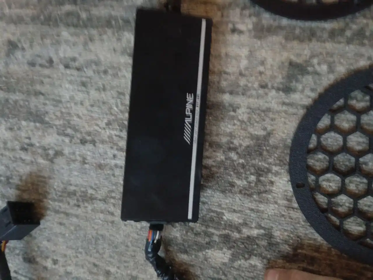 Продажа автозапчастей и ламп