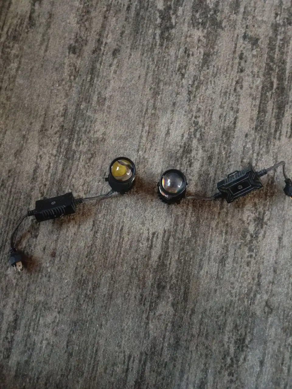 Продажа автозапчастей и ламп