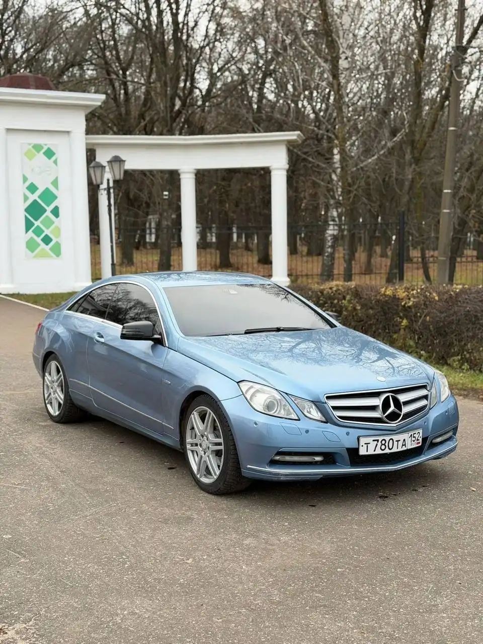 Mercedes w212 2010 года