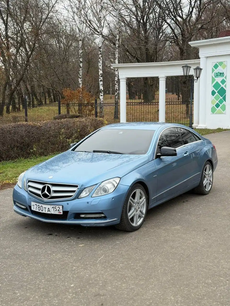 Mercedes w212 2010 года