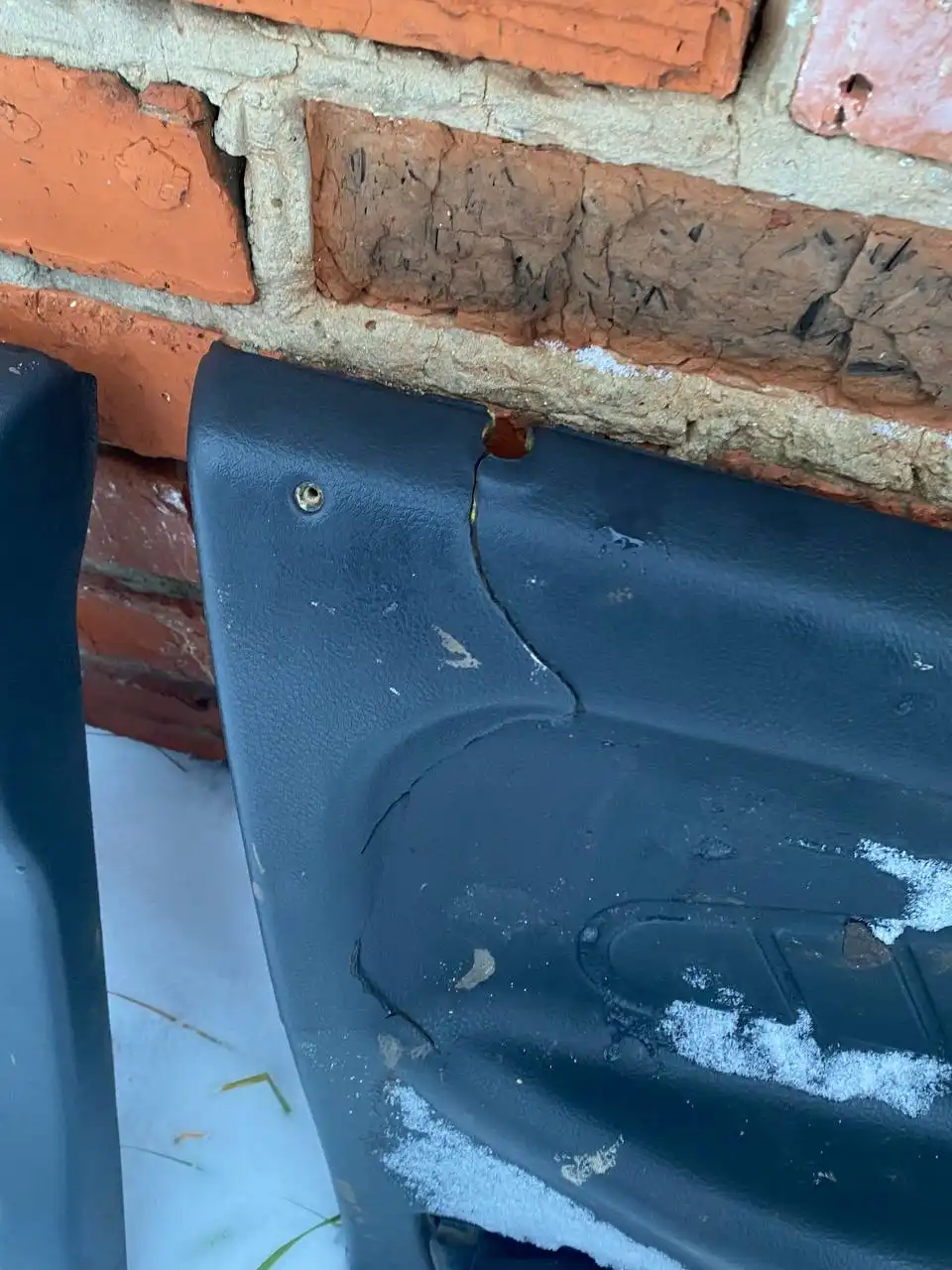 Продажа деталей для автомобилей