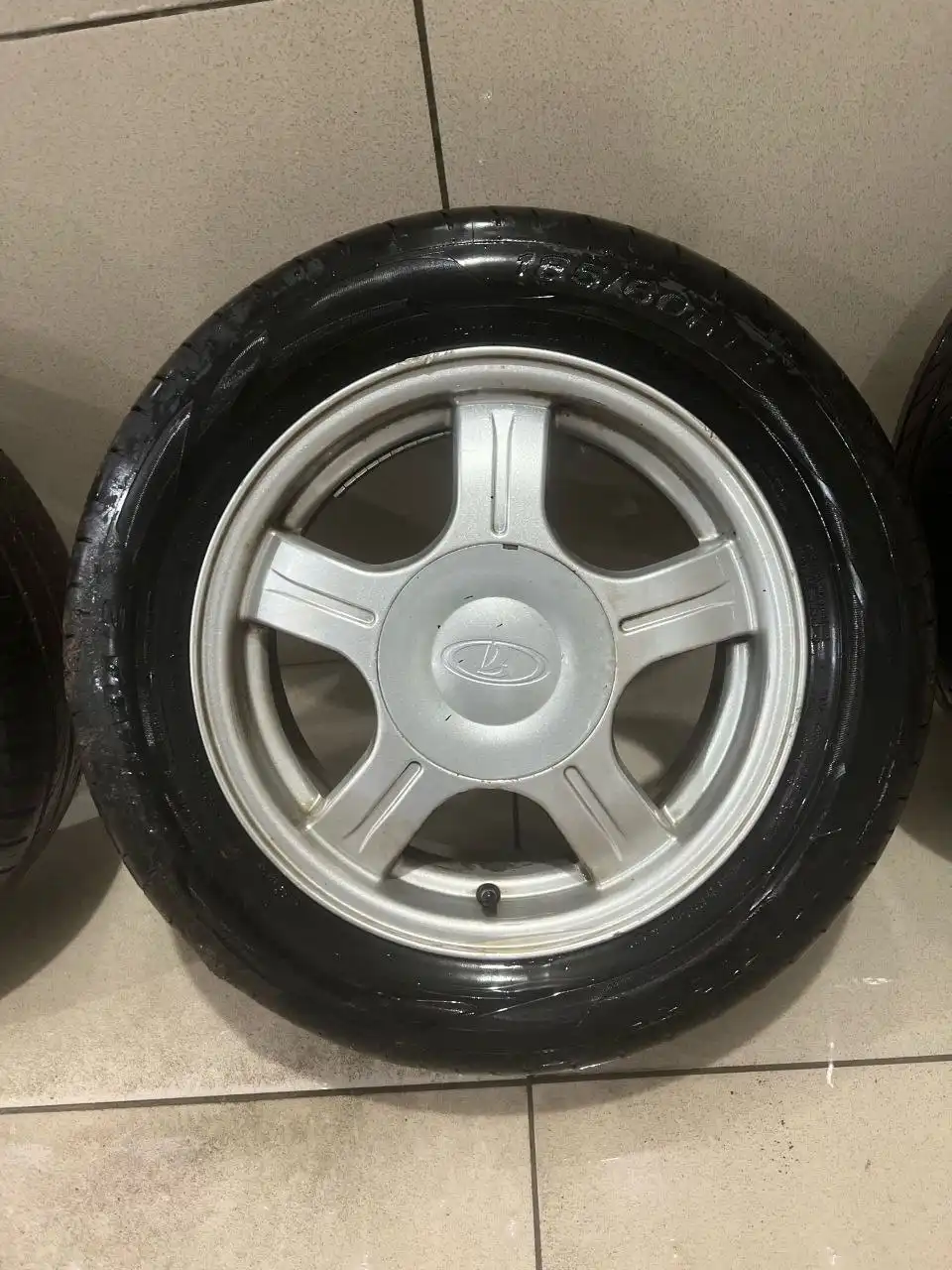 Продам живые статусы без сварки с резиной 25 года