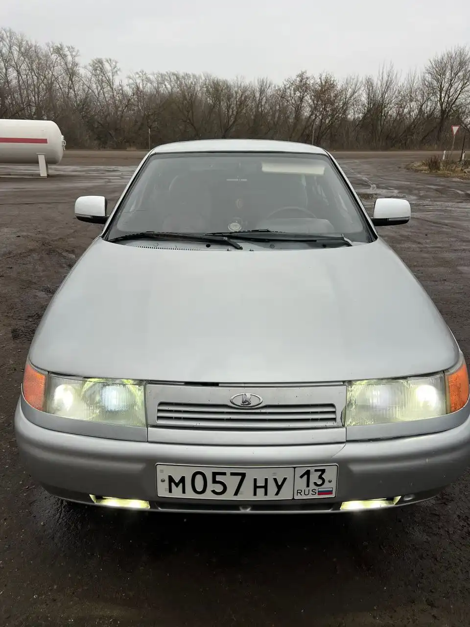 Автомобиль 2003 года в отличном состоянии