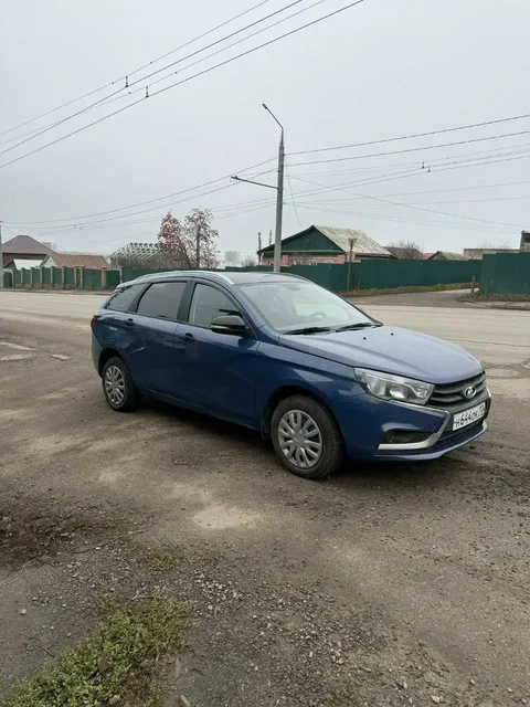 Продам Весту универсал 2019 года - Госномера в Саранск